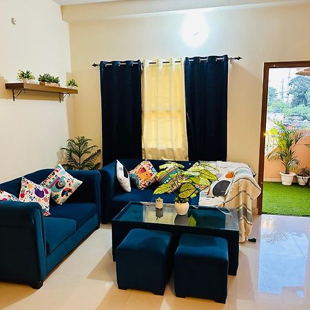 Zoomstay - 3Bhk Apartments Bénarès Extérieur photo