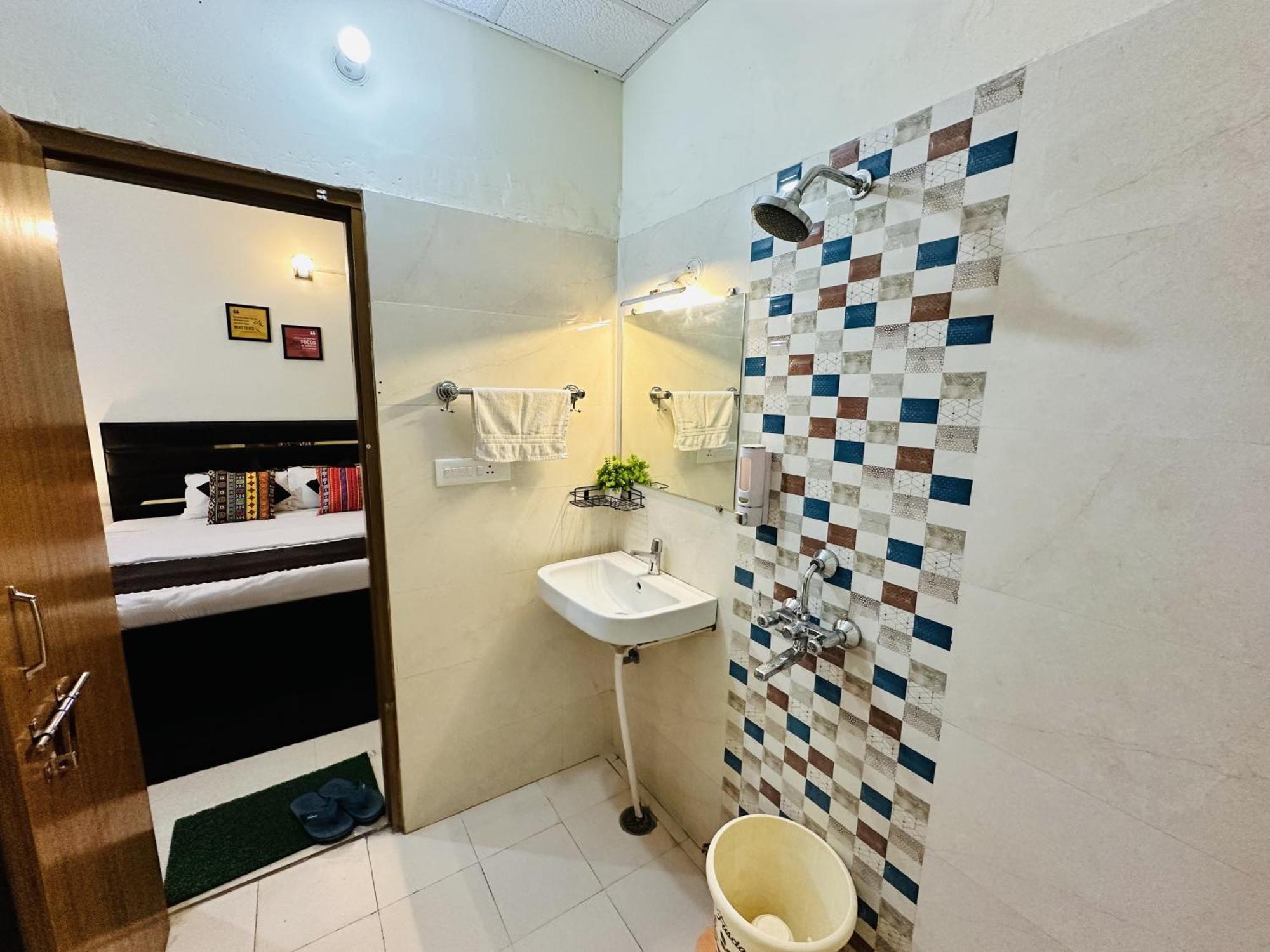Zoomstay - 3Bhk Apartments Bénarès Extérieur photo